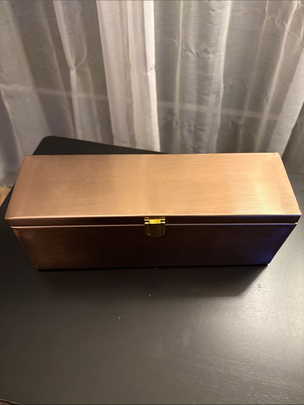 Metallic Copper Jewelry/Accessory Box with Gold Clasp Hearth and Hand